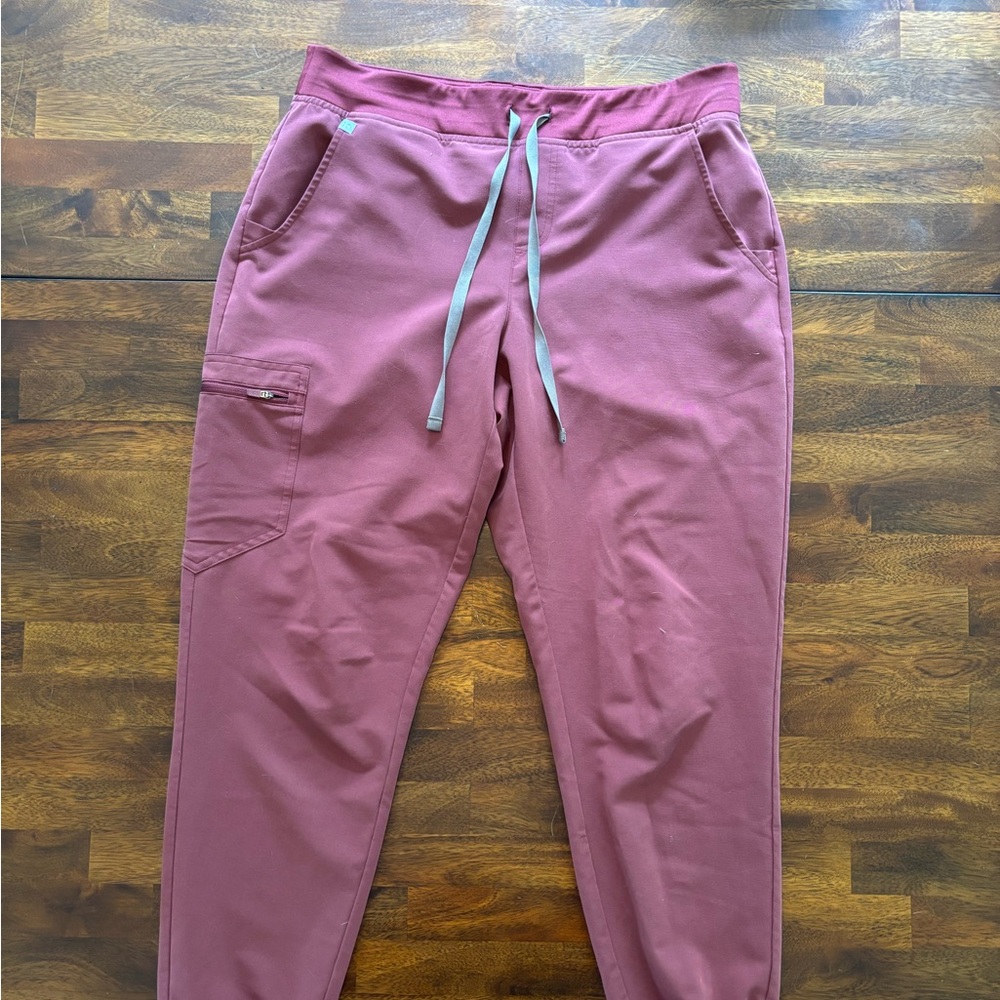 Figs dark cherry Jogger Pants with Drawstring